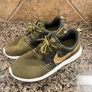 Women’s Nike Roche Olive Gold Animal Print Sneakers